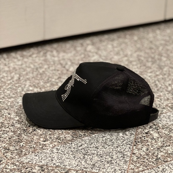 ROAR Crystal Guns Star Cap - Picture 3 of 6